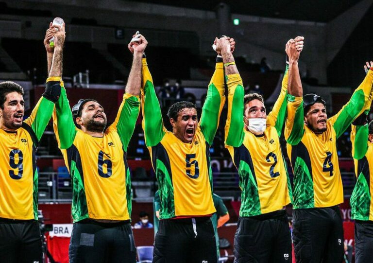 Seleção masculina vence China e conquista ouro inédito no goalball