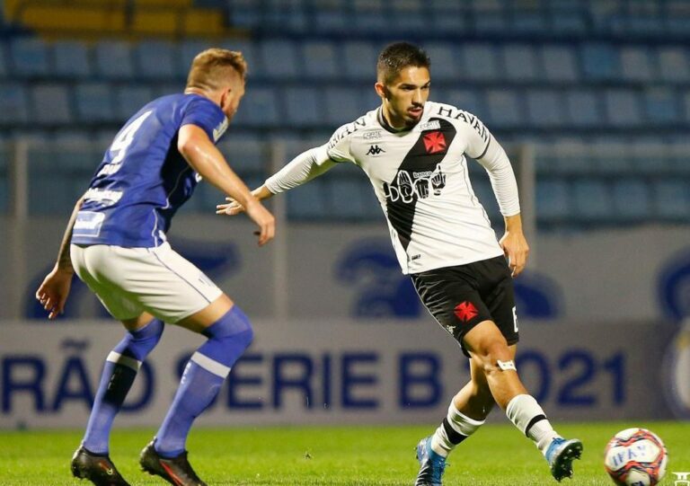 Avaí vence Vasco por 3 a 1 na abertura da 23ª rodada da Série B