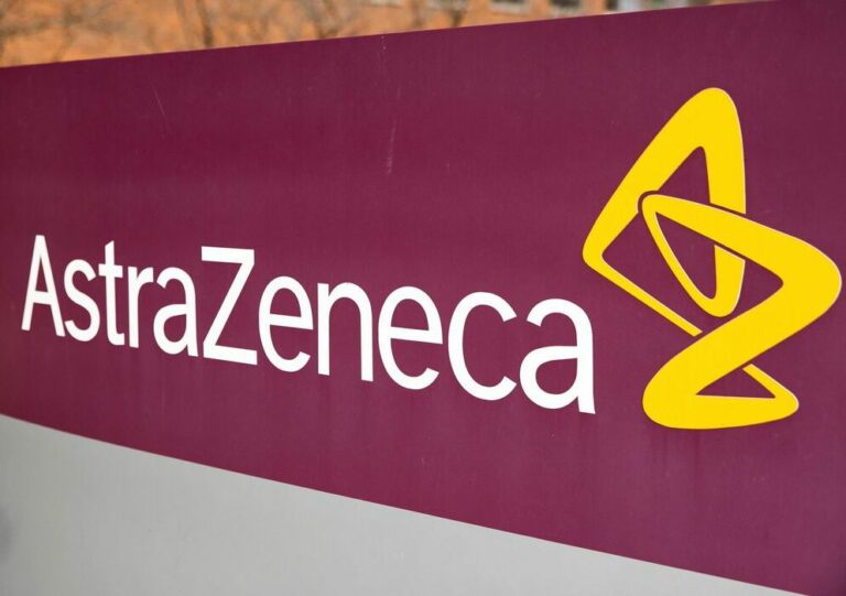 Medicamento da AstraZeneca reduz mortes e casos graves de covid-19