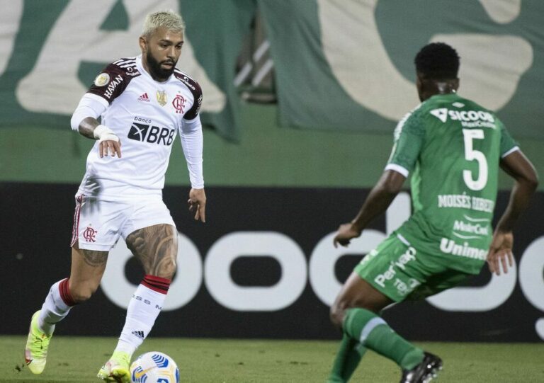 Flamengo não passa de empate com a Chapecoense no Brasileiro