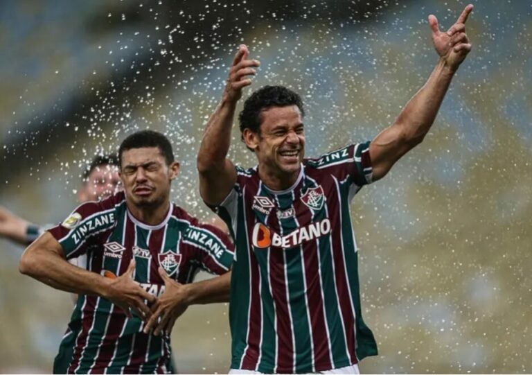 Fluminense derrota América-MG e Fred volta a marcar