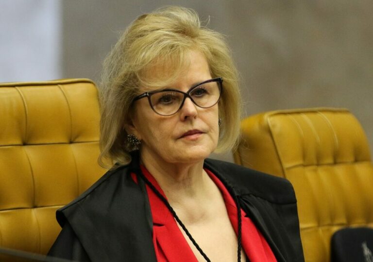 Ministra Rosa Weber vota contra desconto linear em mensalidade de faculdades