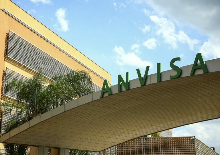 Anvisa pede para investigar novas ameaças sofridas por seus diretores