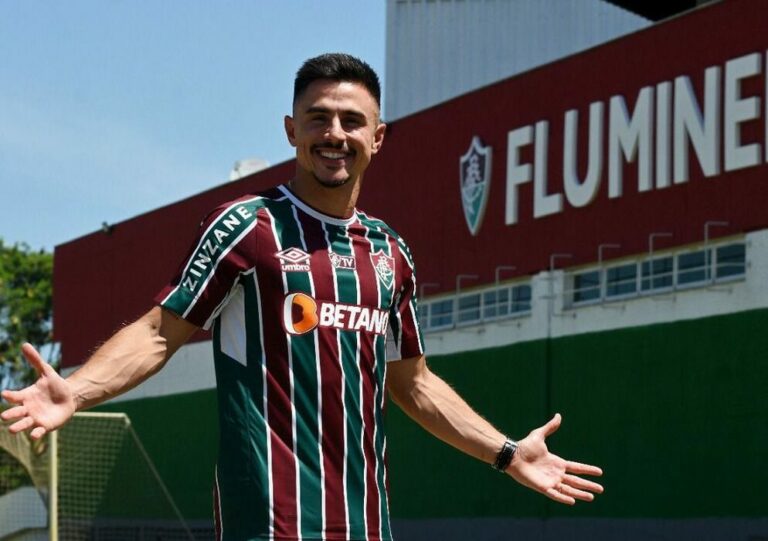 Fluminense anuncia o atacante Willian Bigode