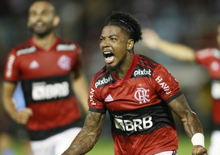 Marinho marca na estreia e Flamengo bate Boavista por 3 a 0