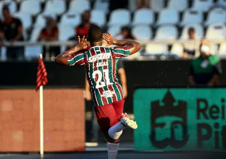 Fluminense é letal e supera Flamengo no primeiro clássico do Carioca