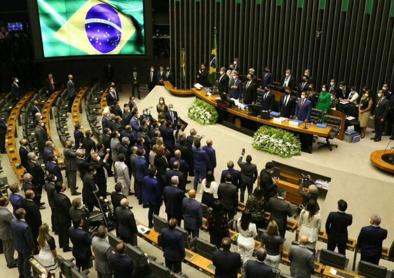 Congresso garante compensação fiscal a emissoras nas eleições