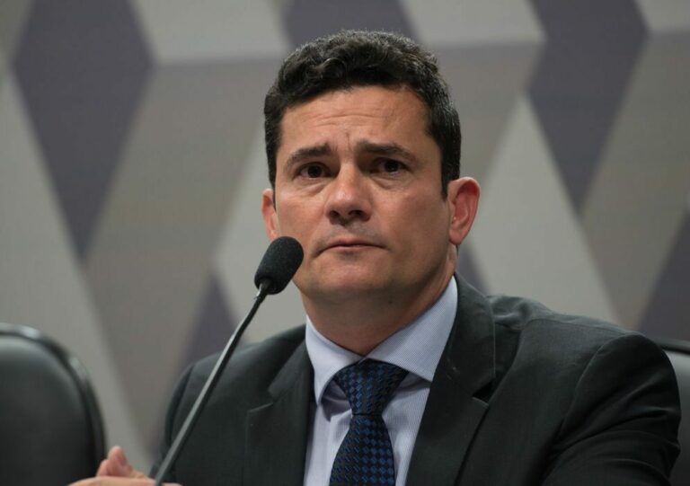 Sergio Moro desiste de candidatura à Presidência