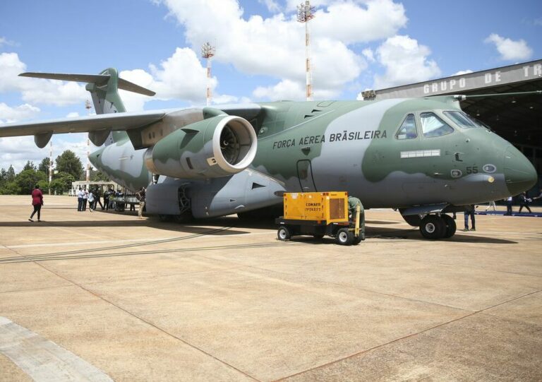 Repatriados vindos da Ucrânia já estão no Brasil