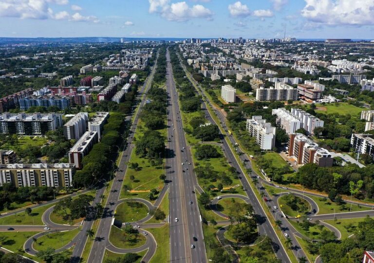 Capital federal faz 62 anos com extensa programação cultural