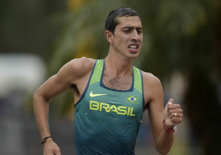 Marcha Atlética: Caio Bonfim conquista bronze em GP Internacional