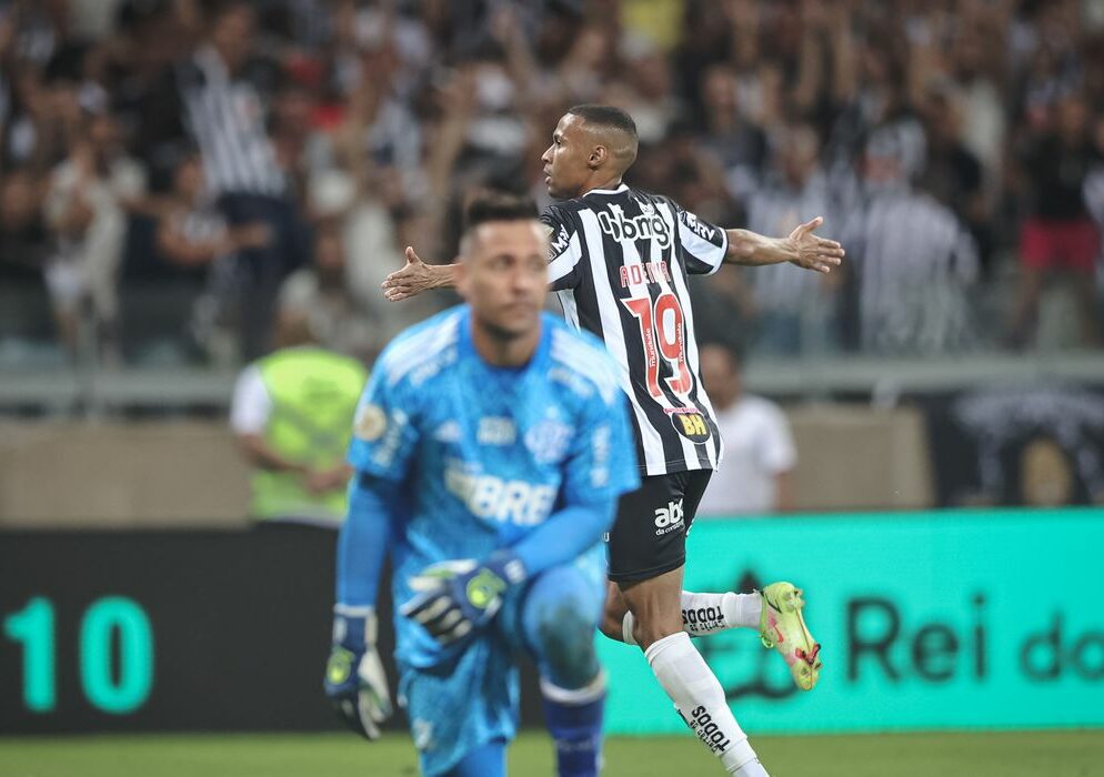 Em prévia de confronto pela Copa do Brasil, Atlético derrota Flamengo