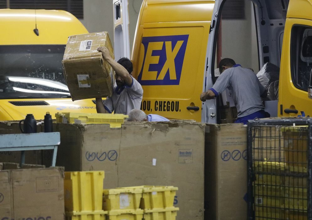 Correios vão leiloar mais de 41 mil itens que não puderam ser entregues