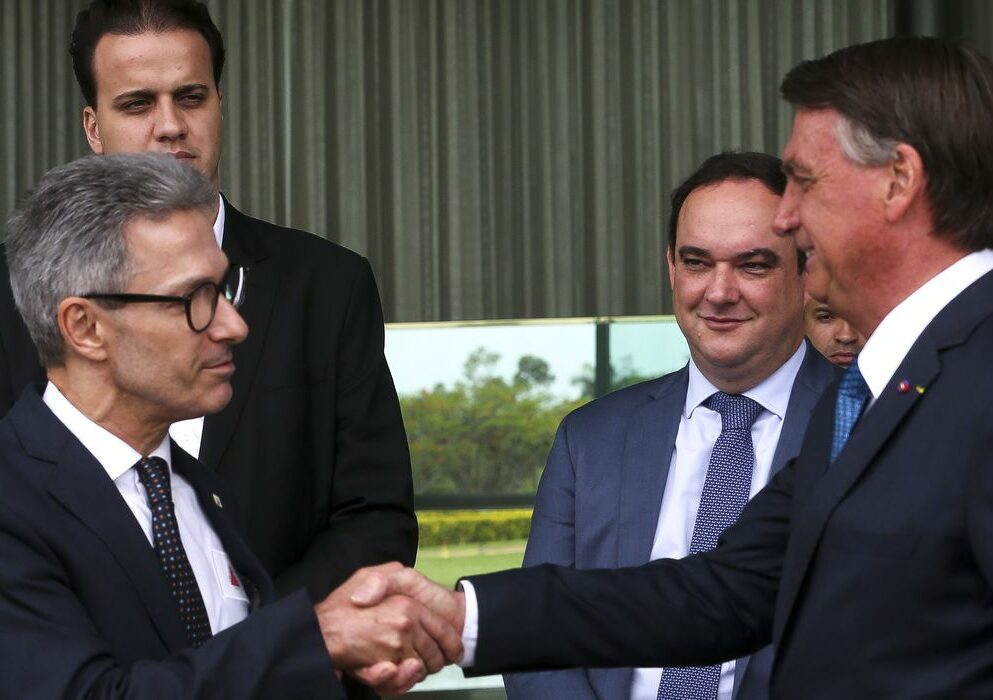 Governador reeleito de MG declara apoio à candidatura de Bolsonaro