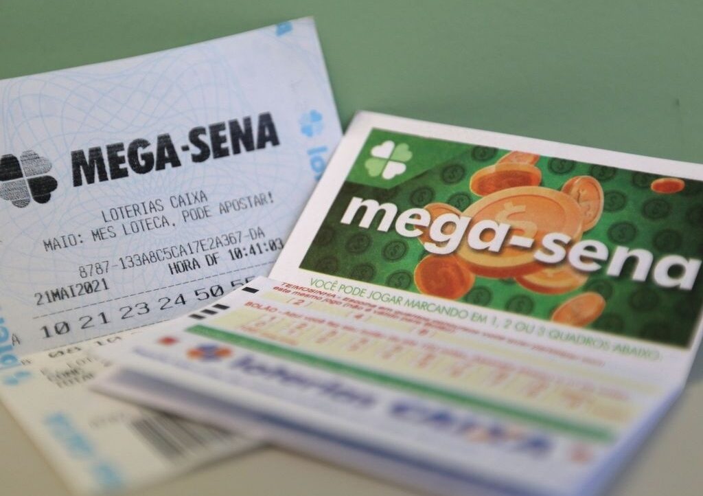 Ninguém acerta a Mega-Sena acumula em R$ 100 milhões