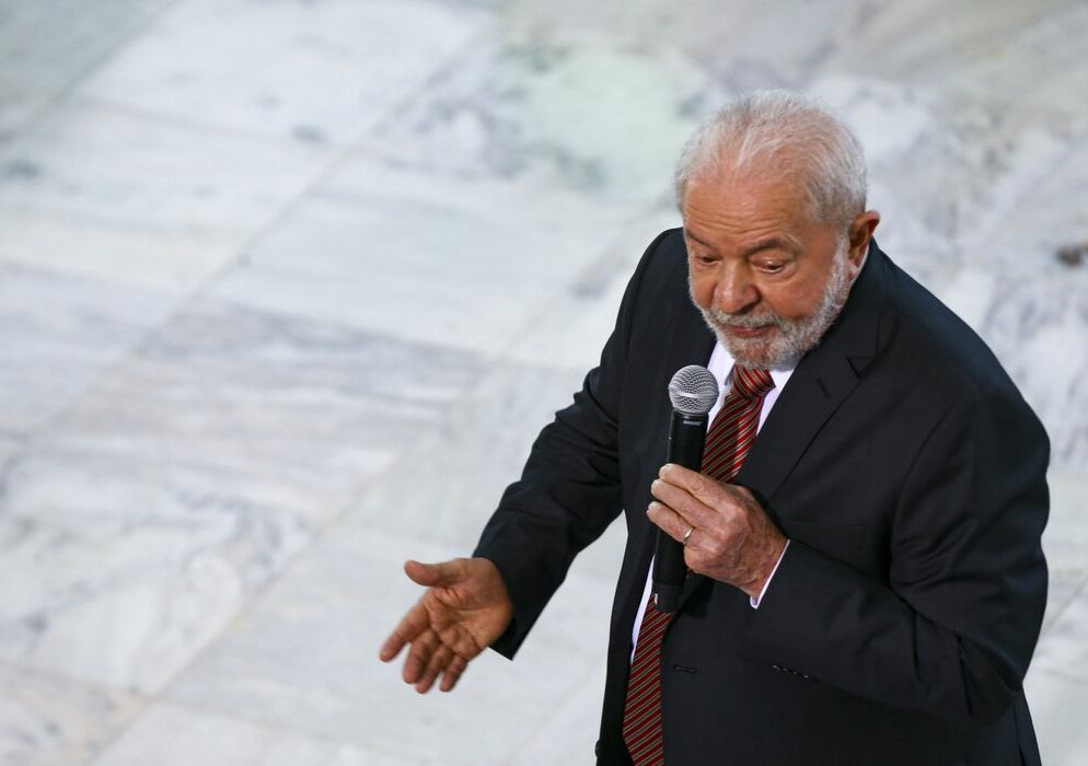 lula-centrais-sindicais1_mcamgo_abr_180120231818-8-aspect-ratio-768-541