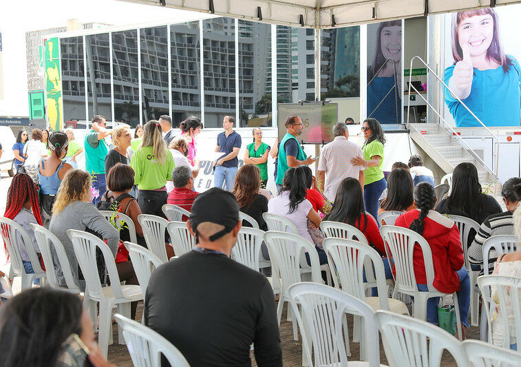 Mais 14 mil brasilienses passam a receber o Bolsa Família