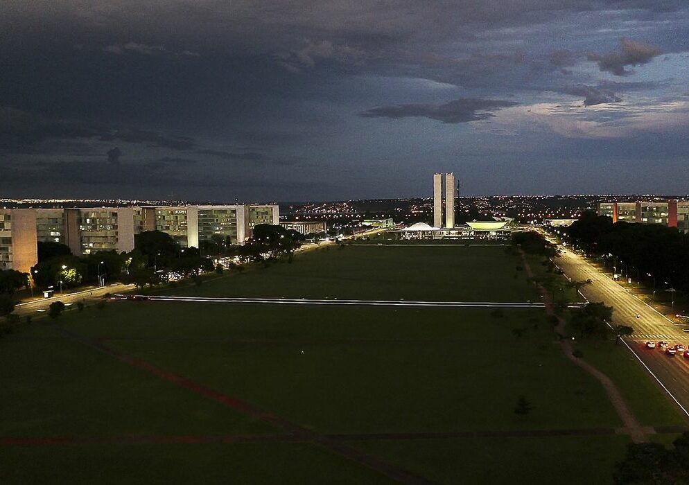 Governo confirma proposta de 9% de reajuste a servidores federais