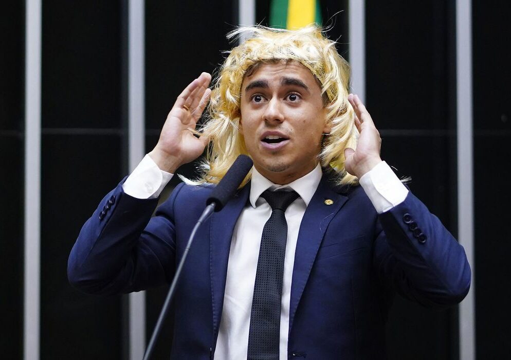 Moraes pede à PGR manifestação sobre suspensão das redes de Nikolas