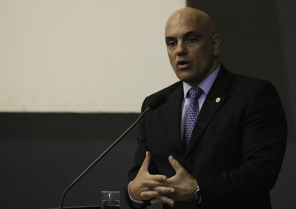 Moraes determina quebra do sigilo de imagens do GSI no Planalto