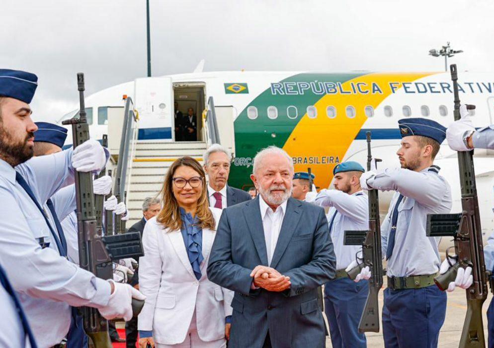 Lula desembarca em Portugal para visita oficial