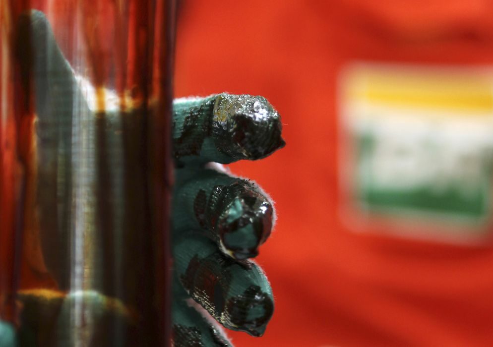 Petrobras reduz em R$ 0,44 valor do diesel e em R$ 0,40 o da gasolina