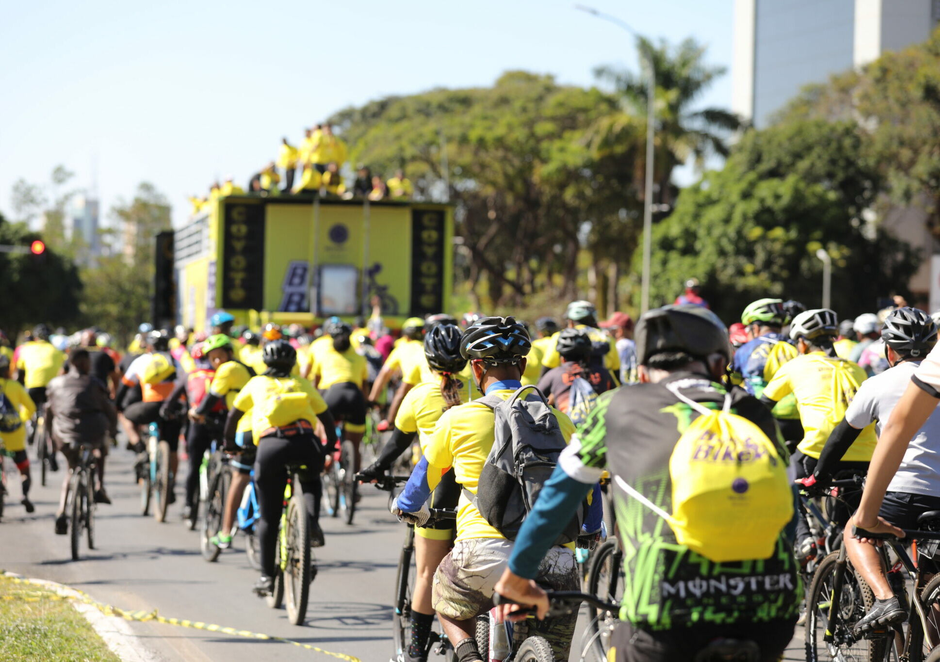 Passeio ciclístico do Maio Amarelo comemora 20 anos de Águas Claras