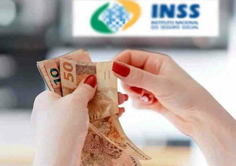 Governo antecipa para maio o pagamento do 13º de beneficiários do INSS