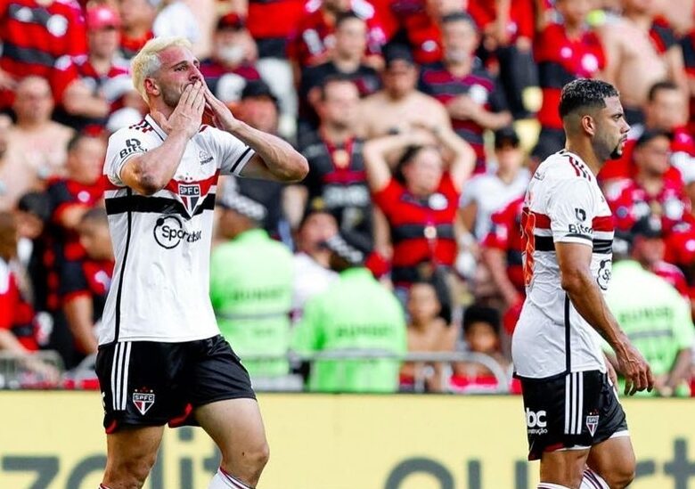 São Paulo vence Flamengo na partida de ida da final da Copa do Brasil