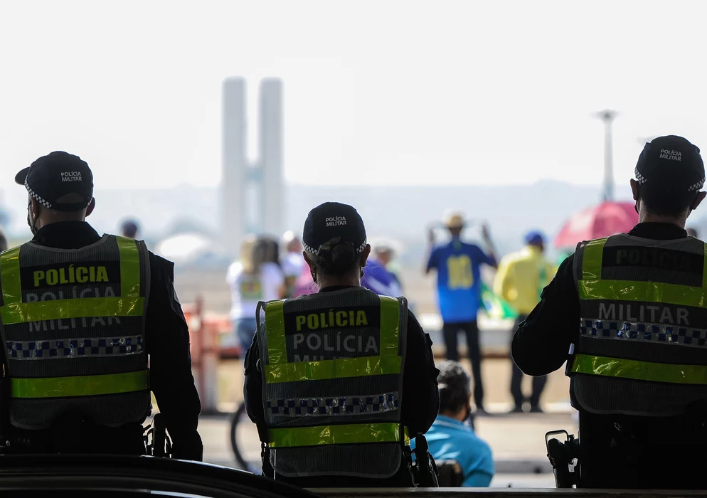 Zanin libera concurso da PMDF após fim de restrição para mulheres