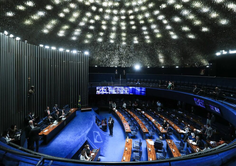 Senado aprova pensão especial para filhos de vítimas de feminicídio