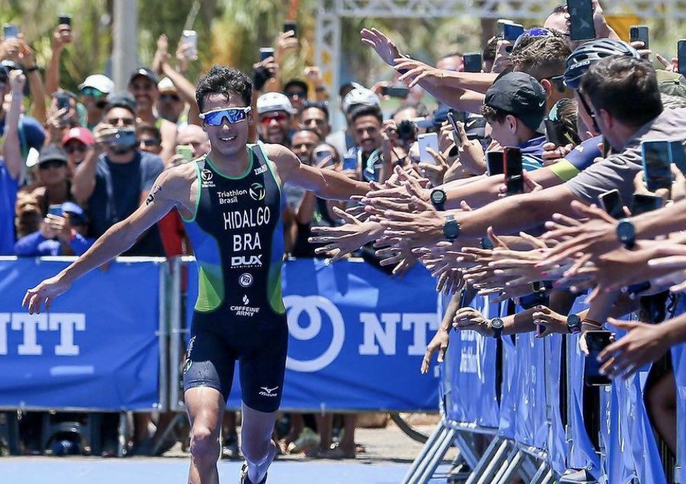 Miguel Hidalgo vence etapa de Brasília da Copa do Mundo de triatlo