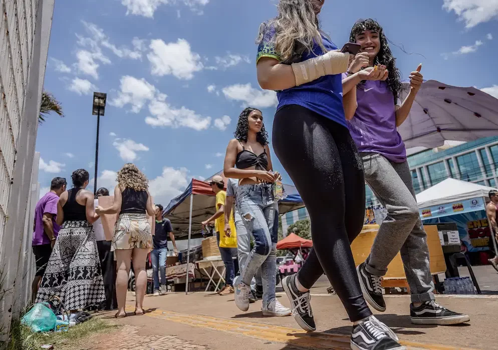 Um em cada três alunos inscritos não compareceu ao segundo dia do Enem