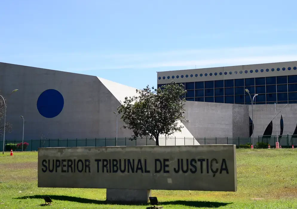 STJ: doação do bem de família ao filho não é fraude à execução fiscal