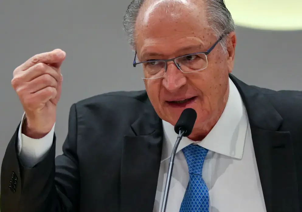 Alckmin projeta crescimento de 12% com reforma tributária