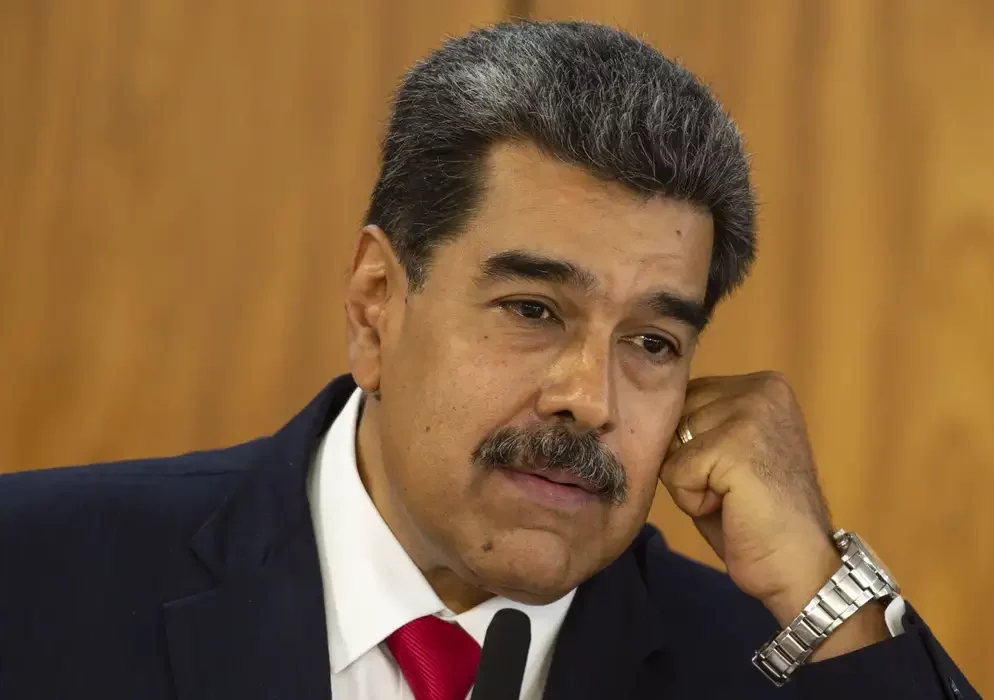 Maduro admite diálogo com Guiana, mas depois volta a elevar o tom
