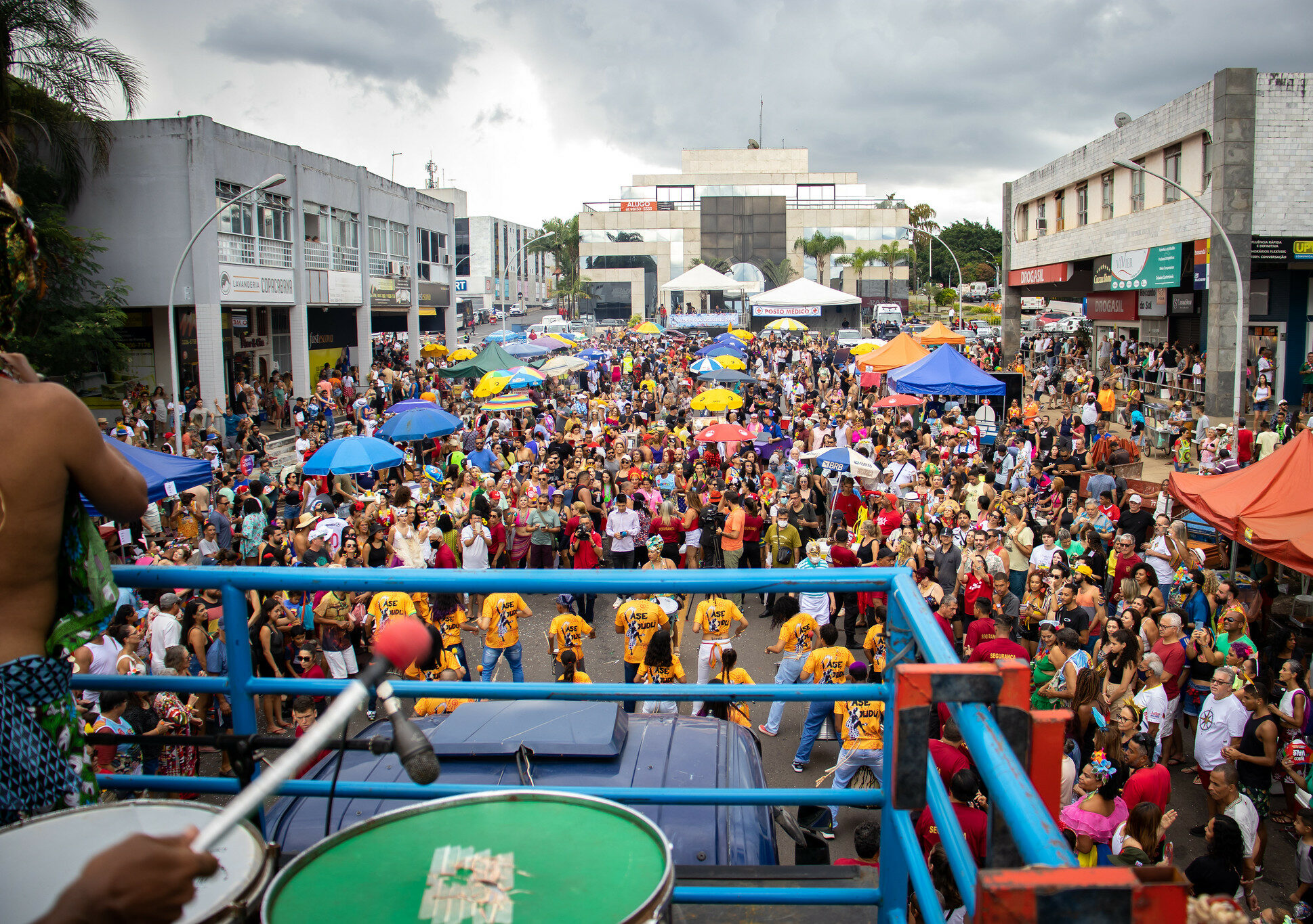 Blocos tradicionais mantêm o Carnaval de rua do DF há mais de 40 anos