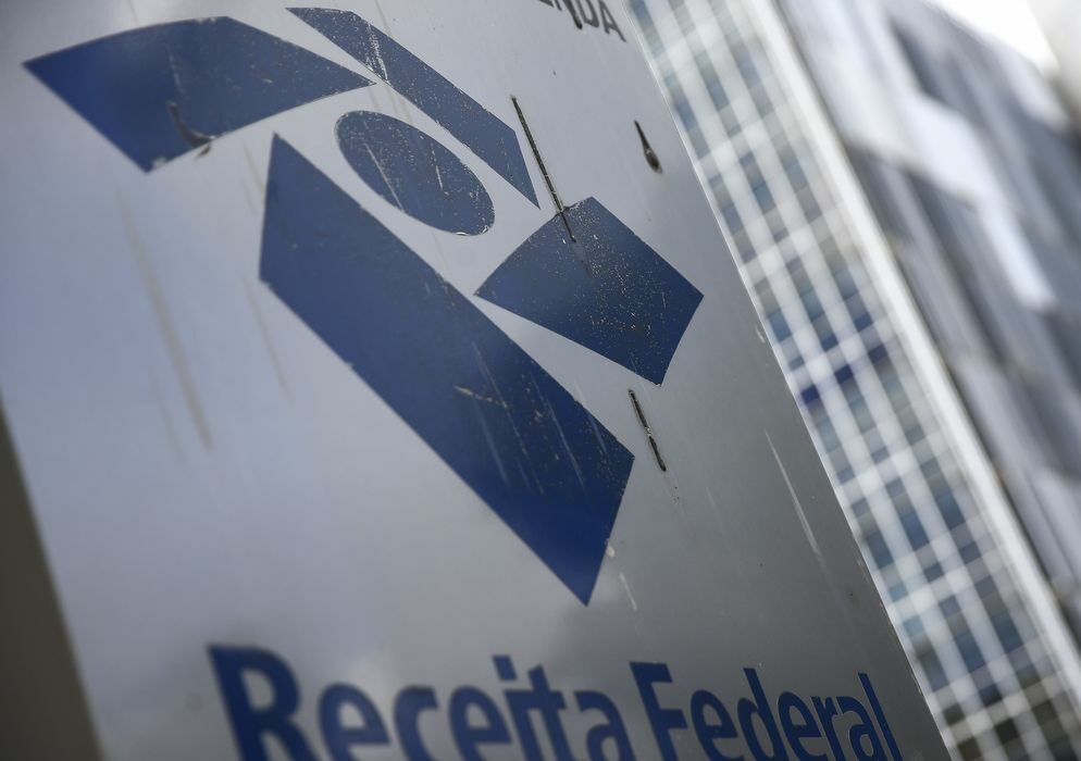 Receita paga nesta quinta-feira restituições de lote residual do IRPF