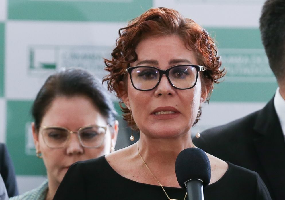 Carla Zambelli é indiciada pela PF por invasão de site do CNJ