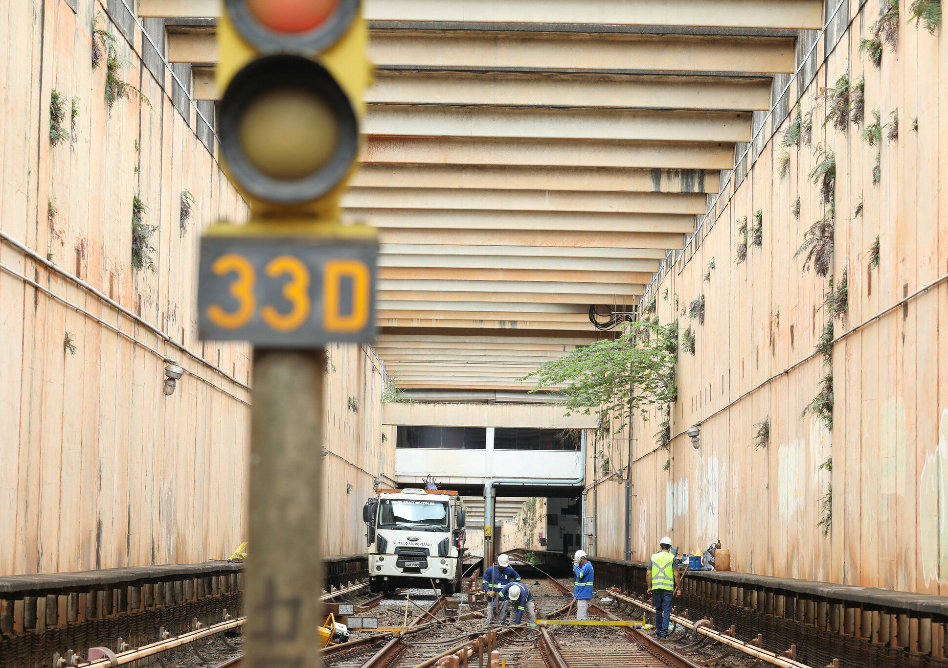 Metrô-DF suspende funcionamento para troca de dormentes na estação Guará neste domingo (24)