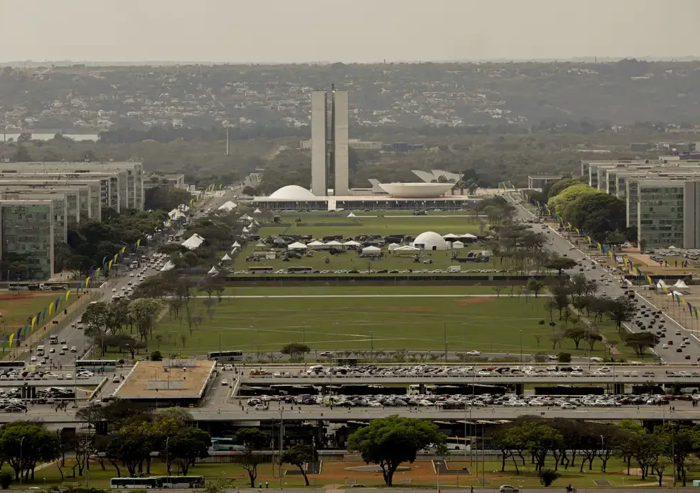 Dívida Pública sobe 2,25% em fevereiro e aproxima-se de R$ 6,6 tri