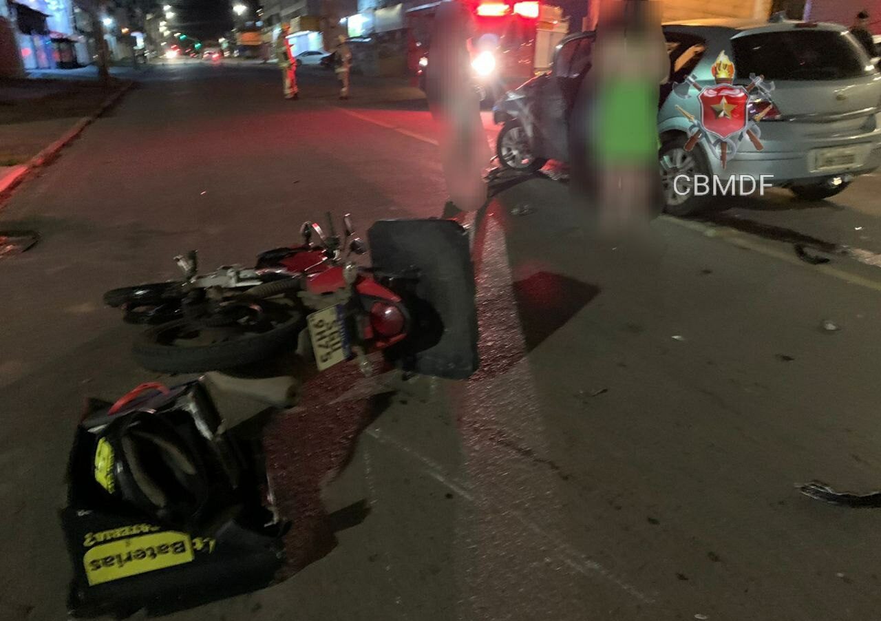 Motociclista fica gravemente ferido após colisão frontal em Taguatinga