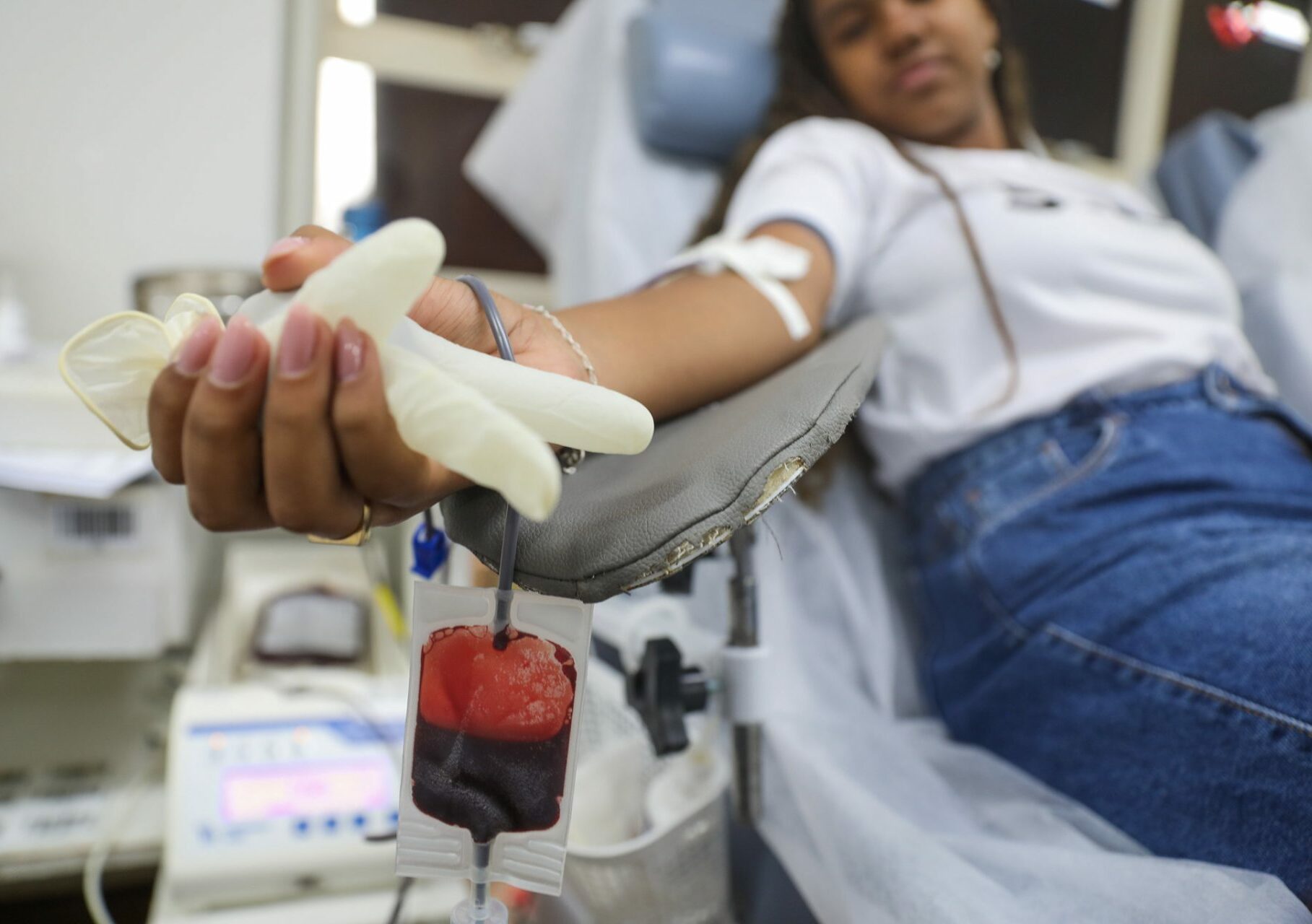 Hemocentro opera 42% abaixo do ideal e convoca população para doar sangue