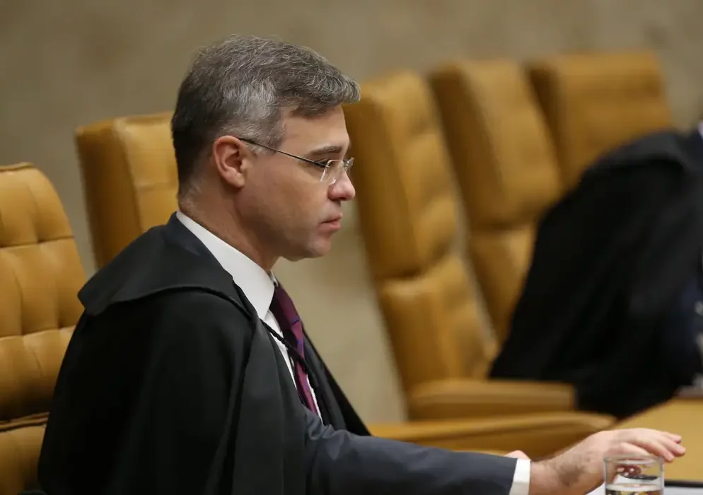 Ministro do STF André Mendonça é eleito para o TSE