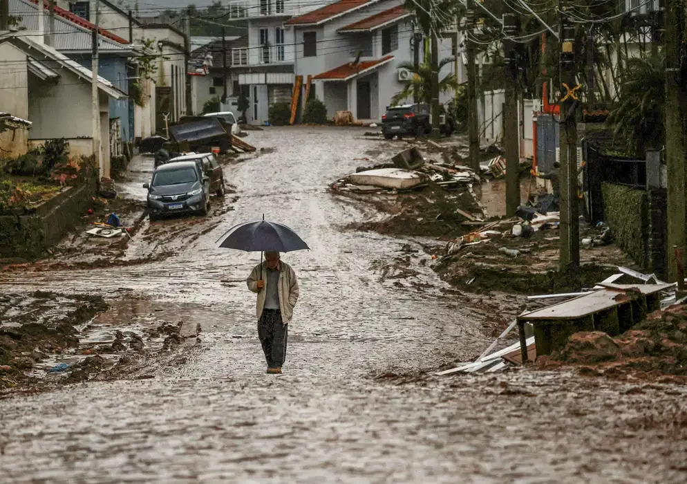 Mais de 80 mil pessoas estão desabrigadas no Rio Grande do Sul