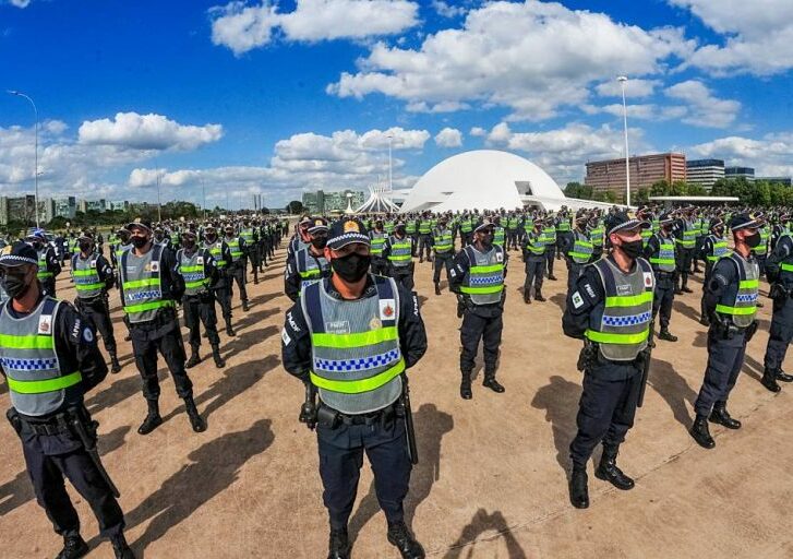 GDF recebe apoio do Congresso para nomear 2 mil policiais