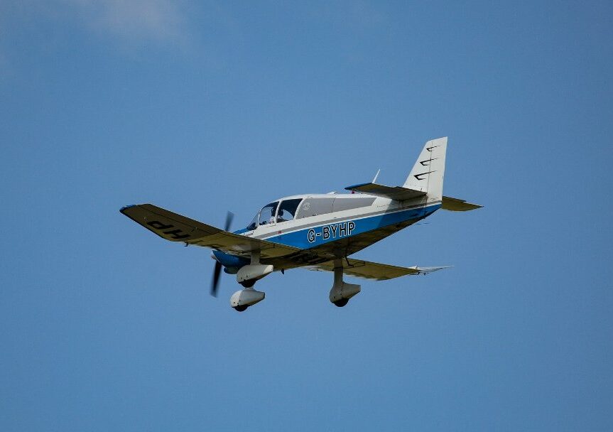 Avião de pequeno porte cai em Santa Catarina e deixa dois mortos