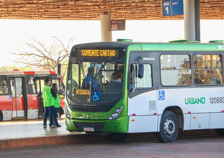 Mudança teve início nesta segunda-feira (1º) e ocorrerá de forma gradativa; neste primeiro momento, novidade abrange 52 linhas de transporte coletivo