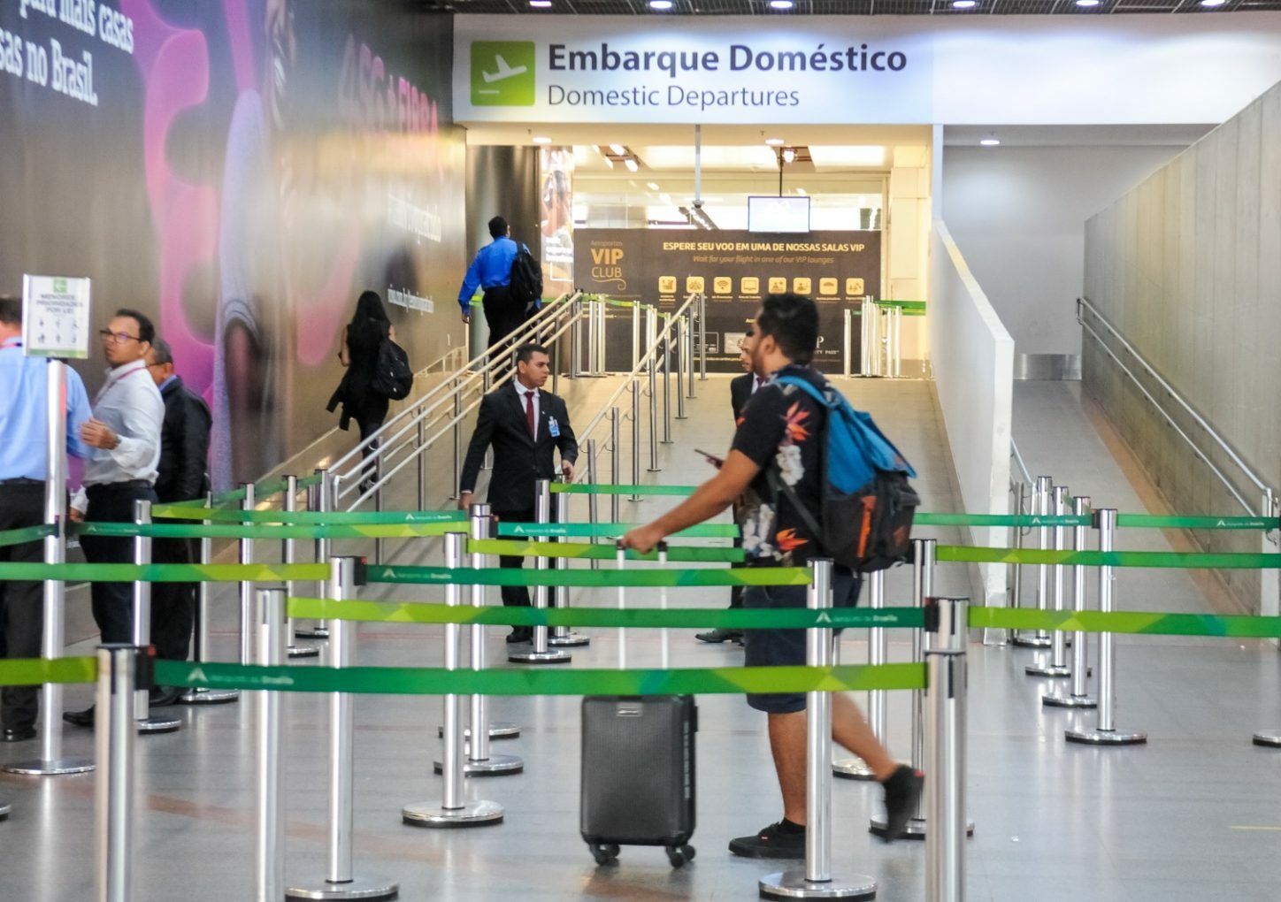 O resultado foi puxado pela queda de preço das passagens aéreas