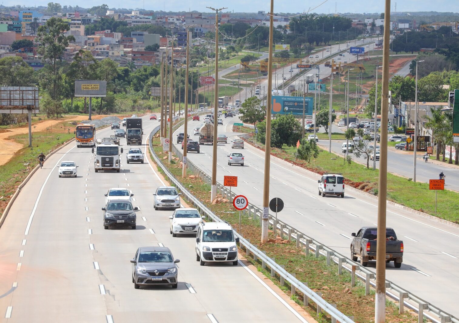 Detran-DF estabelece prazos de renovação do licenciamento 2024, de setembro a dezembro, conforme algarismo final da placa